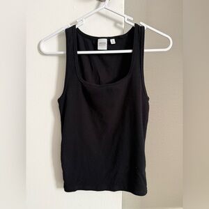Aritzia HomeStretch Rib Frequency Tank